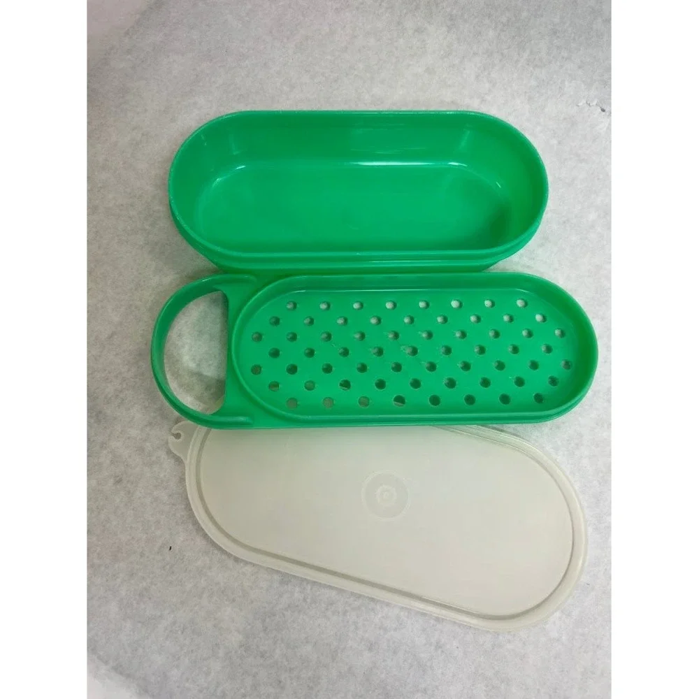 Tupperware vintage pick